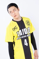 橋本全一扮する阿久津渚。