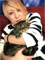 イベントでMCを務めるSHUN（青SHUN学園プロデューサー、コンポーザー、シンガー）。