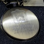 キン肉マンをモチーフにした懐中時計。