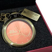 キン肉マンをモチーフにした懐中時計。