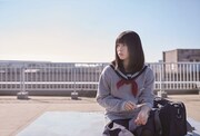 映画「殺さない彼と死なない彼女」の場面写真。