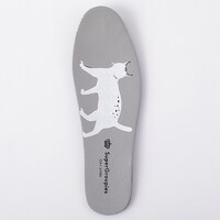 「BANANA FISH」をモチーフにしたハイカットスニーカーのインソール。