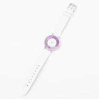 殺生丸モデルの腕時計。