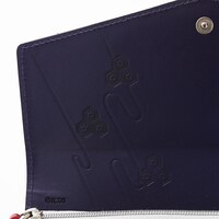 殺生丸モデルの長財布。