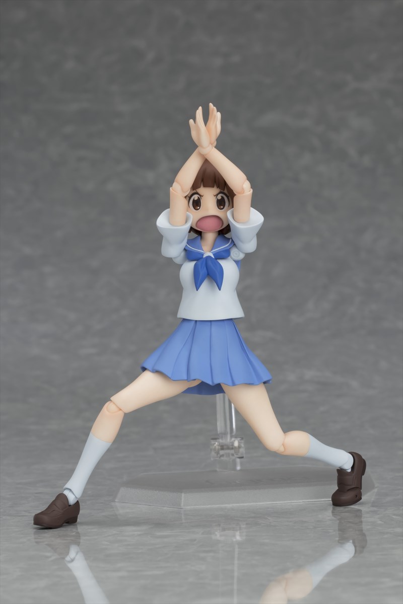 「figma 満艦飾マコ」。今にも「ハーレルヤ！」という歌が聞こえてきそうなポーズをとらせることもできる。