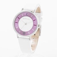 殺生丸モデルの腕時計。