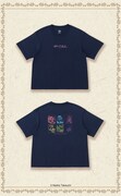 ユニクロとのコラボTシャツ。