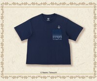 ユニクロとのコラボTシャツ。