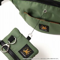 爆豪勝己モデルのボディバッグ。