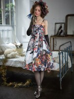 「Timidite Long ver.」着用イメージ。