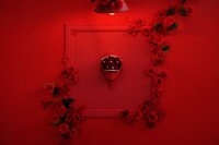 「喰種レストラン」の店内装飾。