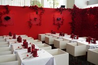 「喰種レストラン」の店内装飾。