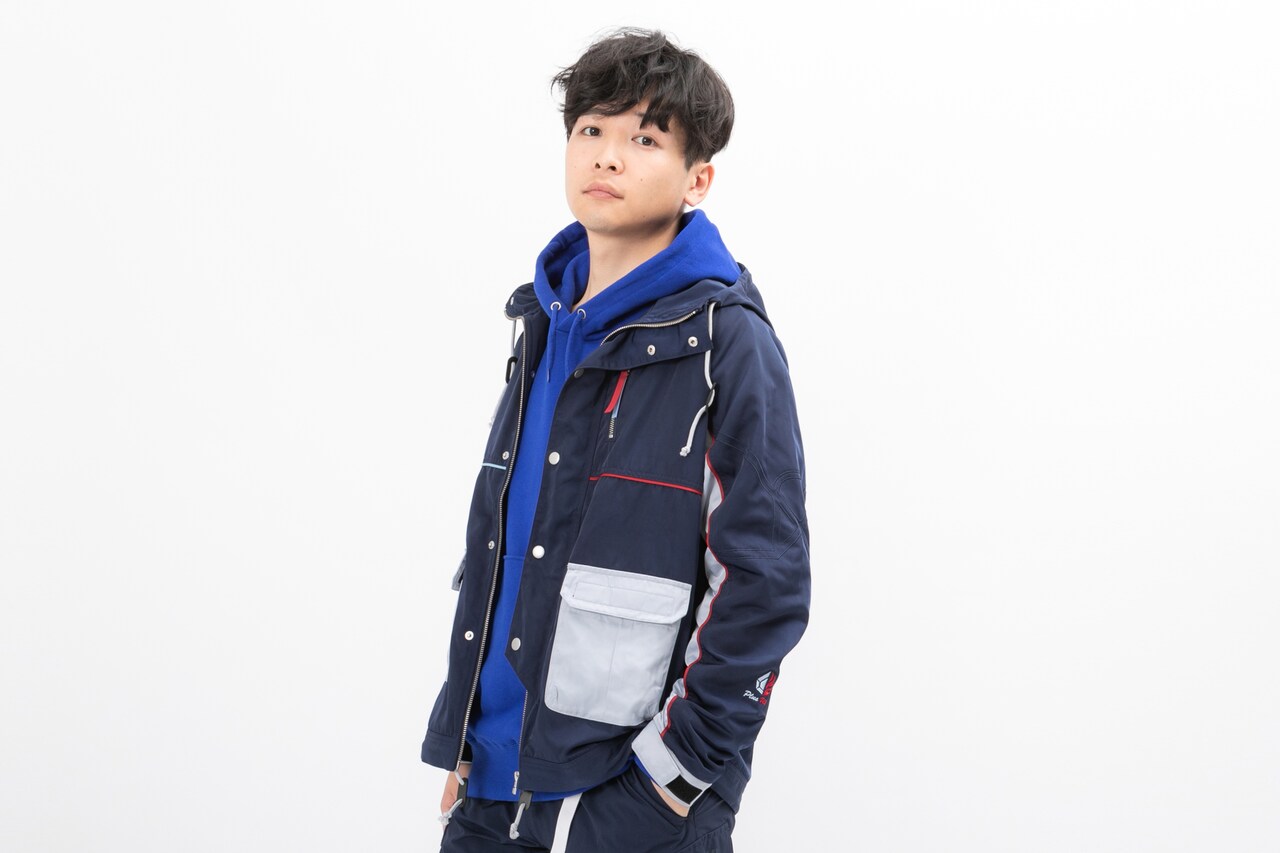 「轟焦凍モデル マウンテンパーカー」着用イメージ