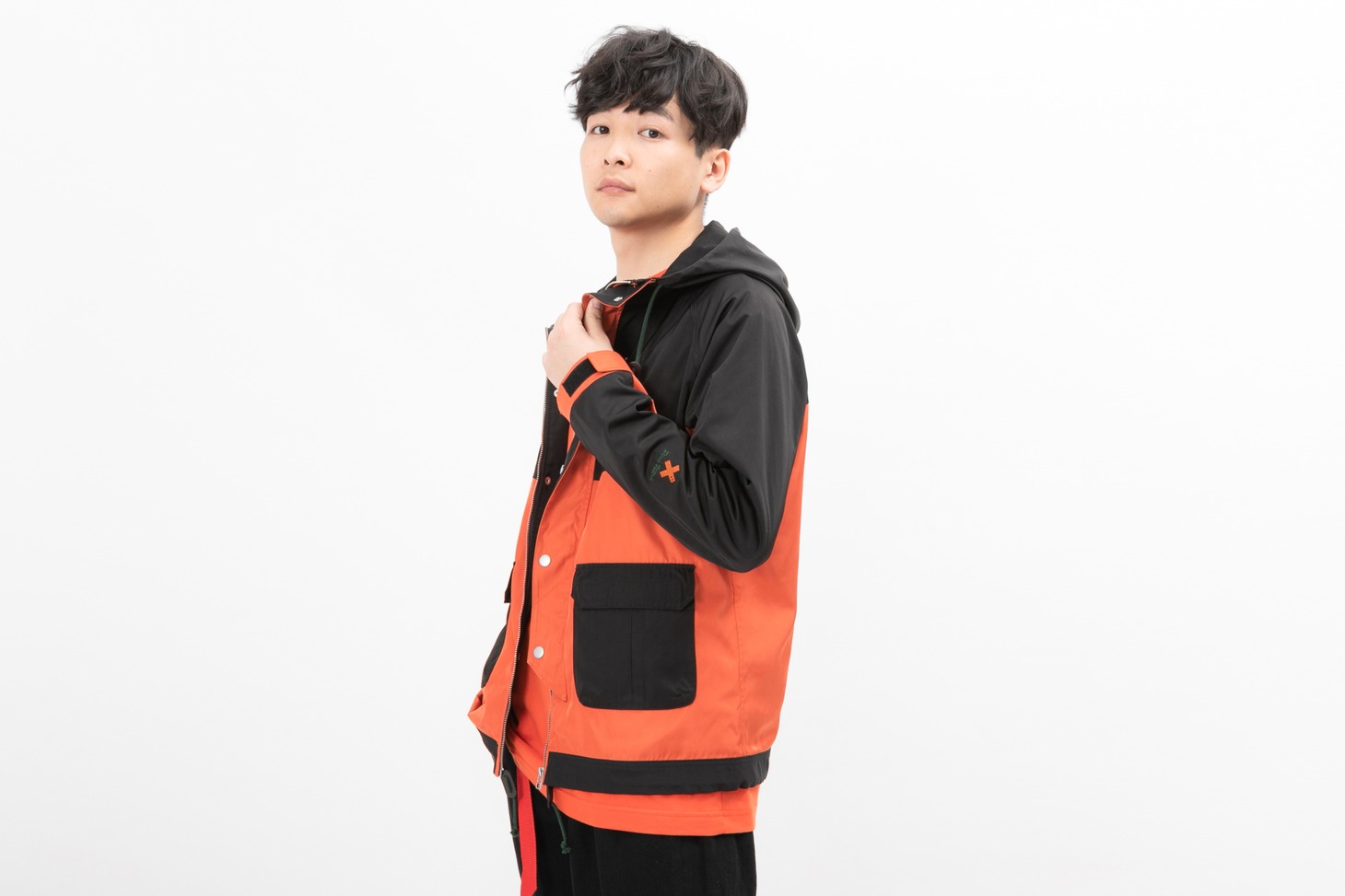 「爆豪勝己モデル マウンテンパーカー」着用イメージ