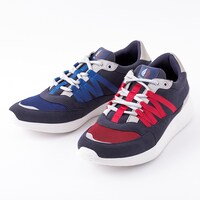 「轟焦凍モデル スニーカー」