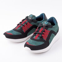 「緑谷出久モデル スニーカー」