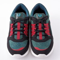 「緑谷出久モデル スニーカー」