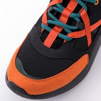 「爆豪勝己モデル スニーカー」