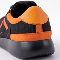 「爆豪勝己モデル スニーカー」