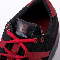 「切島鋭児郎モデル スニーカー」シュータン