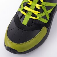 「蛙吹梅雨モデル スニーカー」