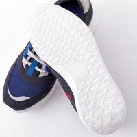 「轟焦凍モデル スニーカー」