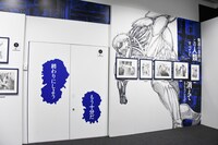「進撃の巨人展FINAL」の様子。