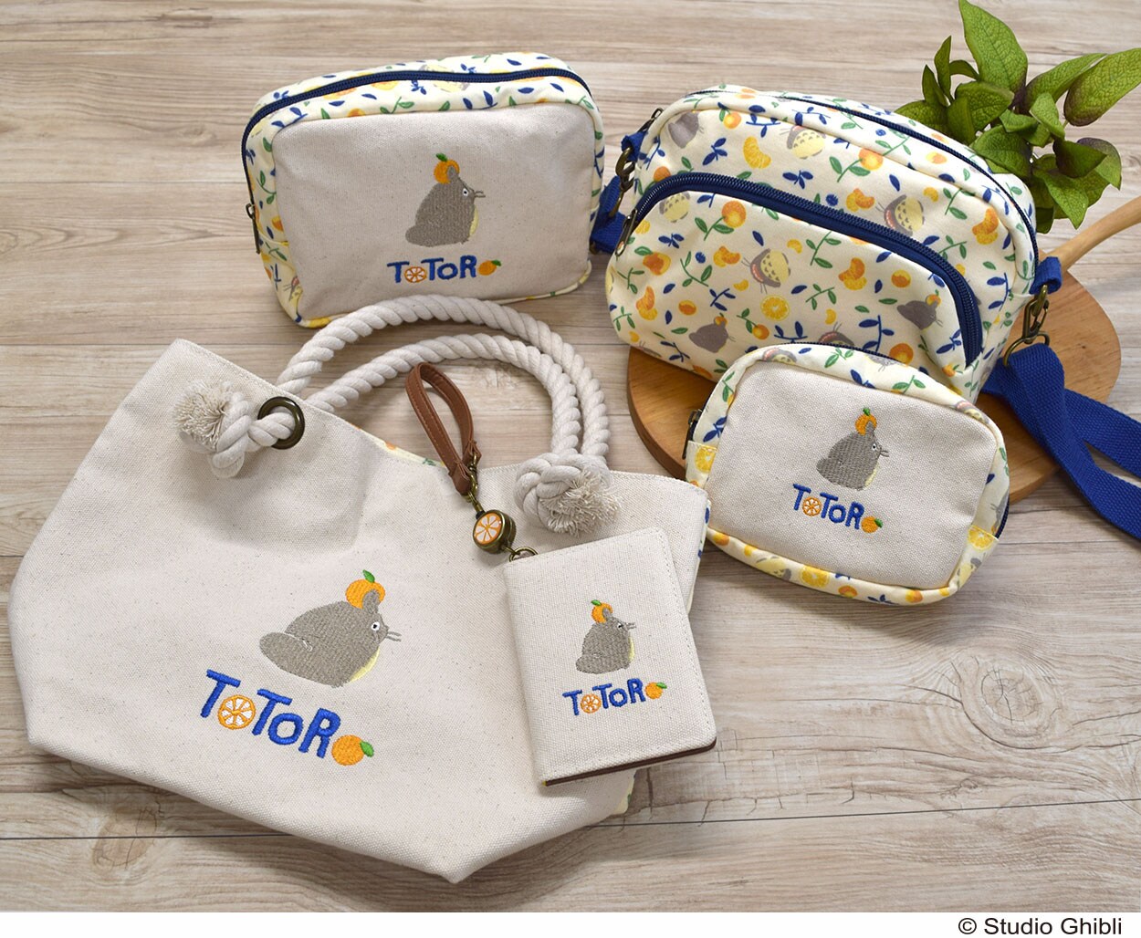 「となりのトトロ」爽やかな夏みかんシリーズ第2弾、布小物や大小トトロのピアス
