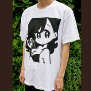 「conix cover girl T-shirt "Face"」の着用画像。モデルは身長176cm、着用サイズはL。