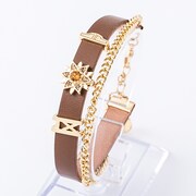 孫悟空モデルのブレスレット。