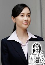 伊藤ゆみ扮する矢田愛梨。