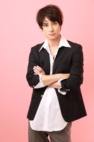 高崎翔太扮する矢島勇介。