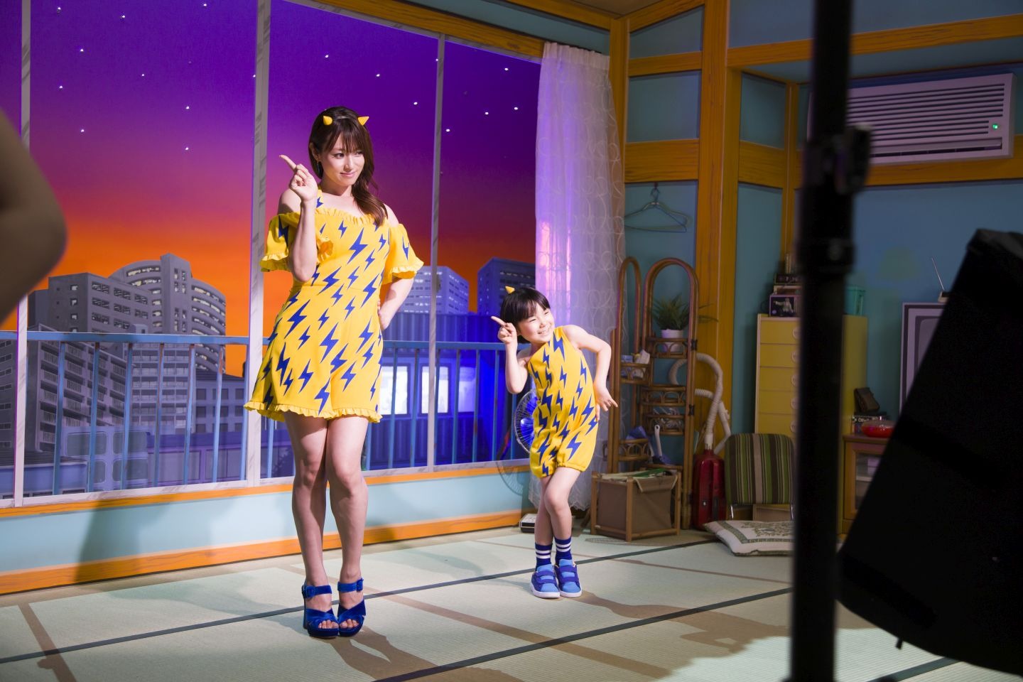 東京ガスのCM「『電気代にうる星やつら/ 登場』篇」のメイキングより。