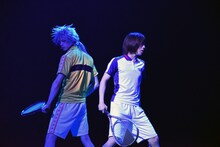 後藤大演じる仁王雅治と、皆木一舞演じる不二周助。