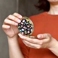 「ラメコンパクトミラー」使用イメージ