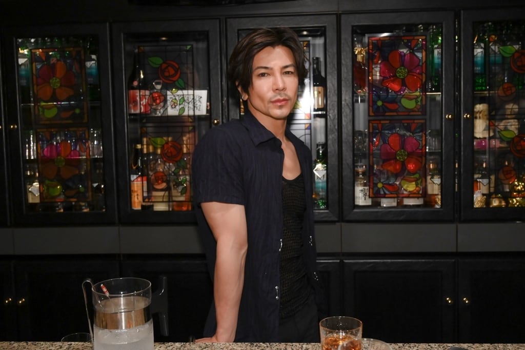 ドラマ「凪のお暇」スナックのママ役に武田真治、素直になれない慎二を叱咤激励