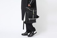 TVアニメ「ソードアート・オンライン アリシゼーション」コラボアイテムの着用イメージ。