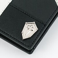 キリトをイメージした財布。