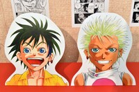 米原秀幸「フルアヘッド！ココ」の実現マニフェストである赤髑髏のピアス。