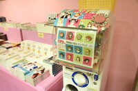 「特別展 りぼん 250万りぼんっ子▼大増刊号」の特設ショップ。