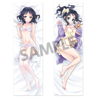 「戦姫絶唱シンフォギアAXZ 吉井ダン描き下ろし抱き枕カバー 小日向未来」(c)Project シンフォギアAXZ