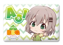 「『ヤマノススメ サードシーズン』バーベキューパーティーin山の日」で販売される「トレーディングイベントピンバッジ」。
