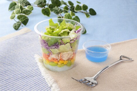 「映画『天気の子』フレフレ雨色カップサラダ（グレープフルーツ味ドレッシング）」