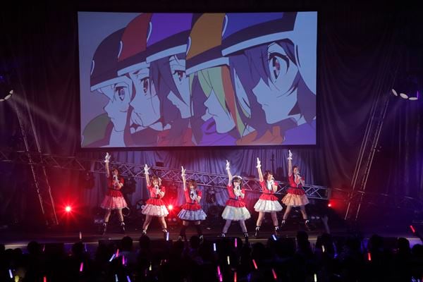 「ゾンビランドサガLIVE ～フランシュシュみんなでおらぼう！～in SAGA」の様子。