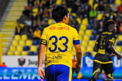 コラボユニフォームを着用した選手。