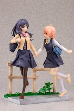 「やがて君になる『小糸侑＆七海燈子』 1/8スケール 塗装済み完成品フィギュア」