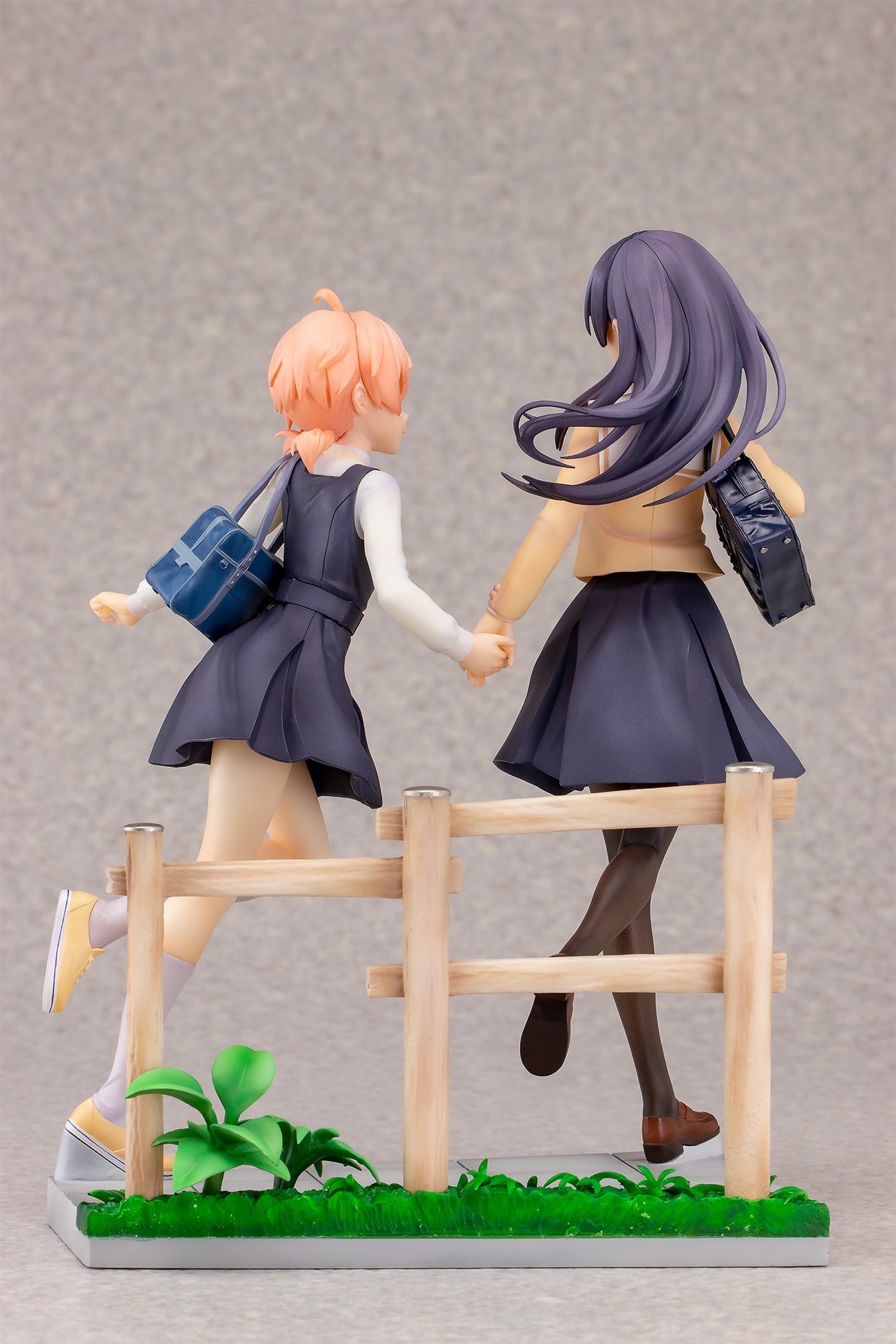 やがて君になる やが君 百合展 ハート型缶バッジ 小糸侑 七海