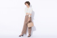 南イタリアモデルのバッグの使用イメージ。