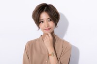 スペインモデルの腕時計の使用イメージ。