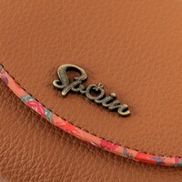 スペインモデルのミニ財布。